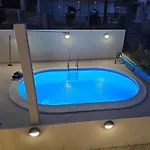 Na Moru With Pool And Sea View *