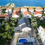 Apartment Na Moru With Pool And Sea View Sveti Petar (Zadar)