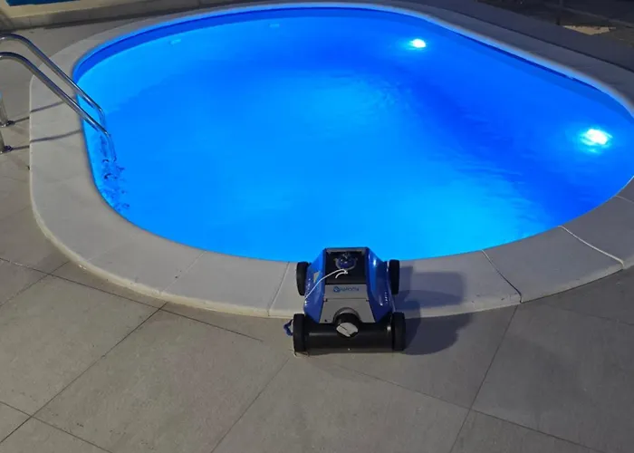 شقة Na Moru With Pool And Sea View سفيتي بيتار