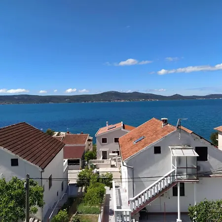 公寓 Na Moru With Pool And Sea View