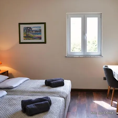 Daire Na Moru With Pool And Sea View *