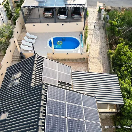 Na Moru With Pool And Sea View Sveti Petar (Zadar)